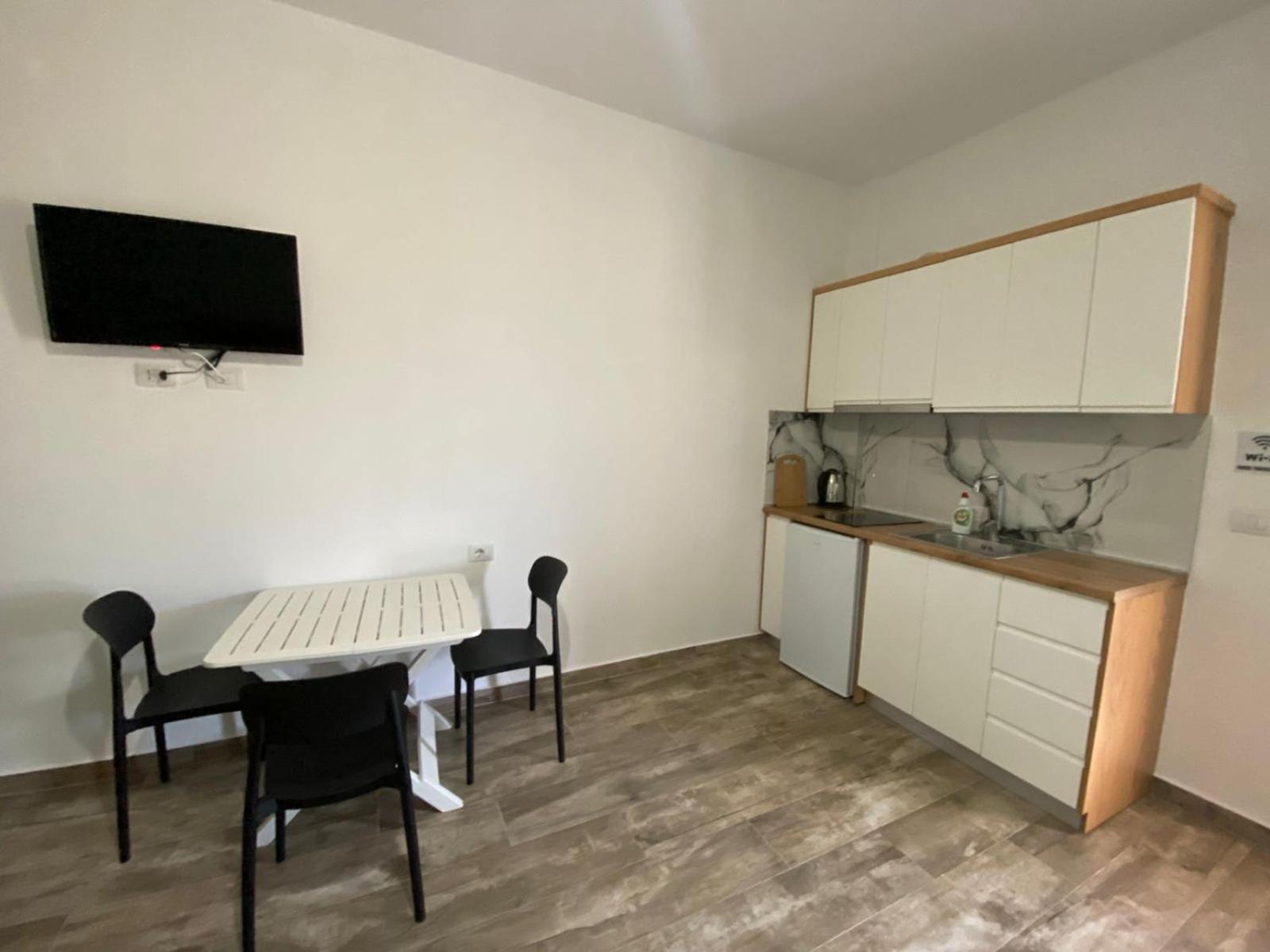 Vlorë Gray&Oli Studios מראה חיצוני תמונה