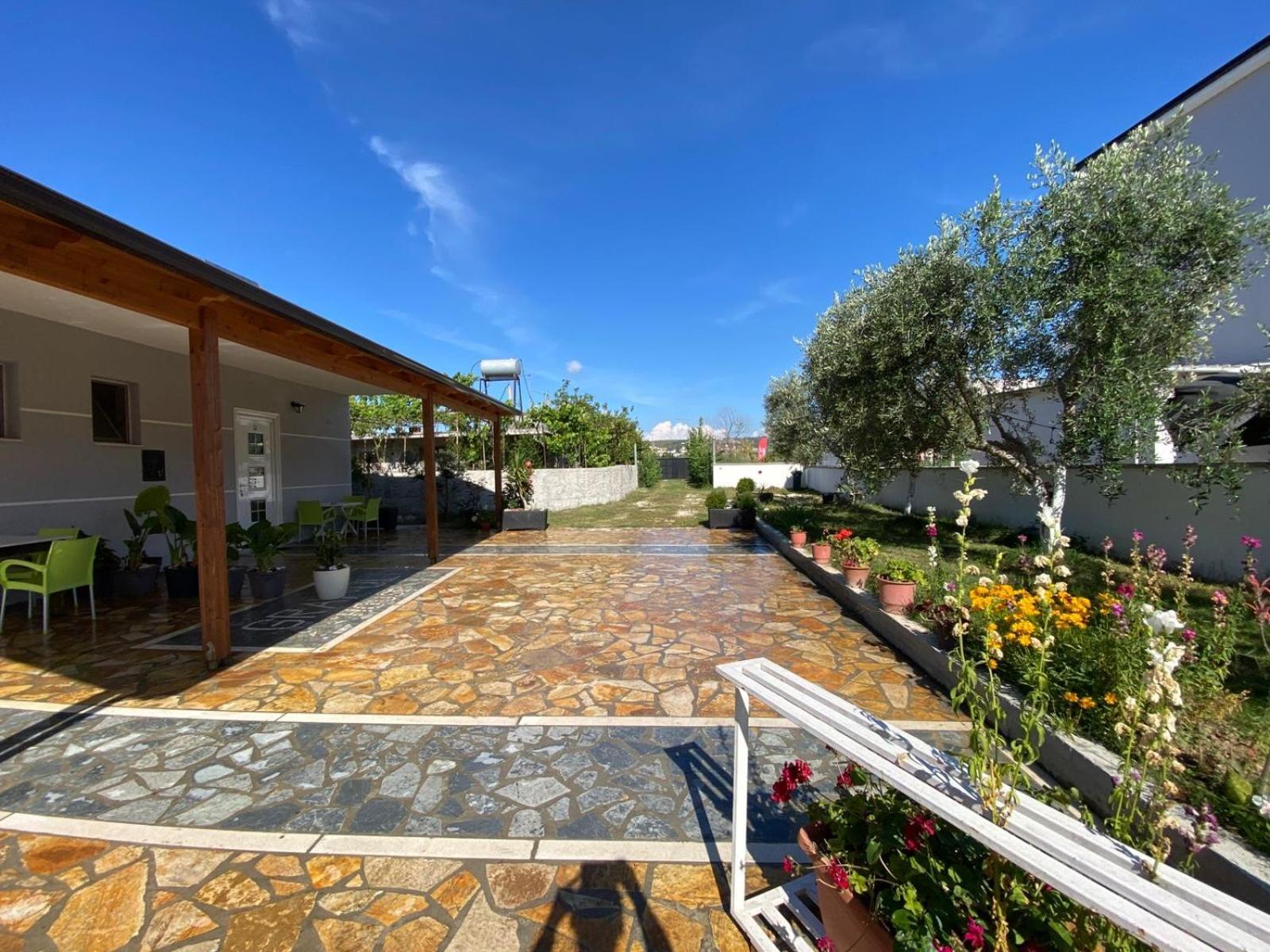 Vlorë Gray&Oli Studios מראה חיצוני תמונה
